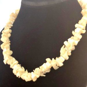 Vintage Necklace Mother of Pearl Large Creamy Nuggets One Strand Choker 20 in